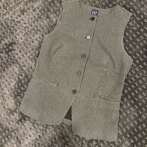 GAP Black and Gray Checkered Vest Top